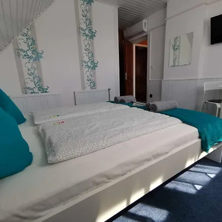 Balcsi Отель типа 